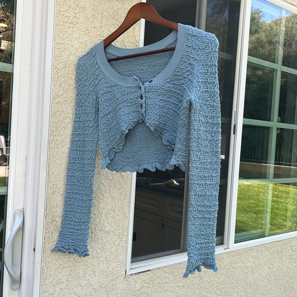 Blue crop top sweater